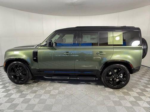 2026 Land Rover Defender X-Dynamic SE