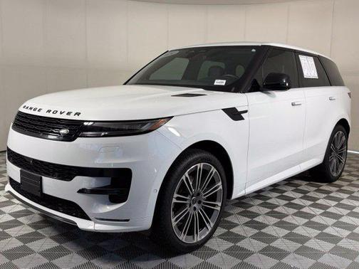 Fuji White 2024 Land Rover Range Rover Sport SE