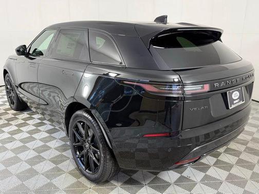 2026 Land Rover Range Rover Velar Dynamic SE
