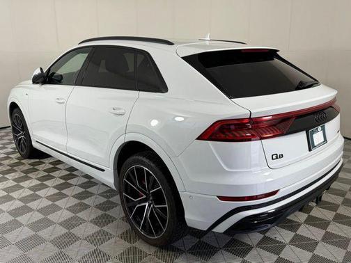 2021 Audi Q8 55 Premium Plus