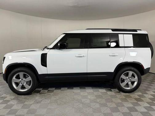 2025 Land Rover Defender S