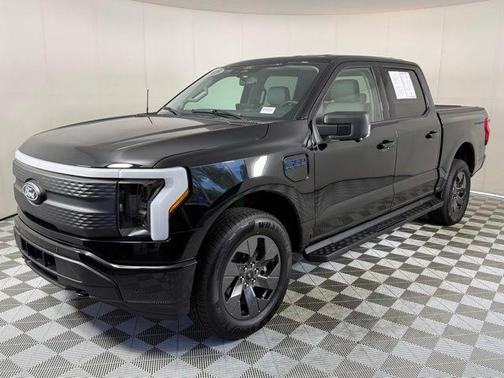 2025 Ford F-150 Lightning Flash