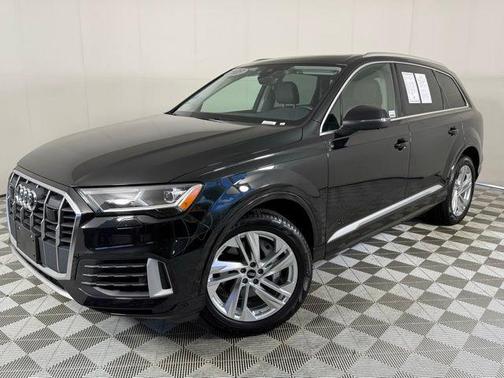 2023 Audi Q7 55 Premium Plus
