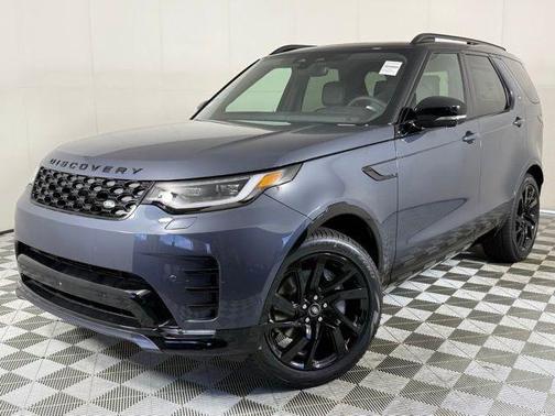 Blue 2025 Land Rover Discovery Dynamic SE