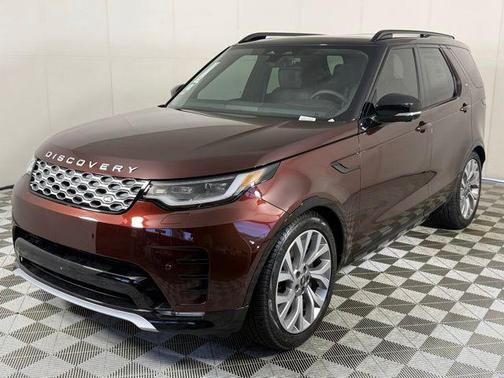 Sedona Red 2026 Land Rover Discovery Gemini Edition
