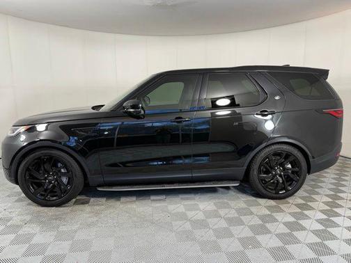 2023 Land Rover Discovery S