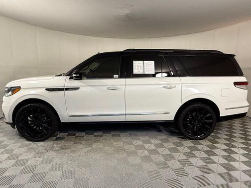 2024 Lincoln Navigator Black Label