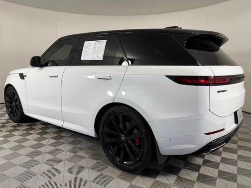 2023 Land Rover Range Rover Sport SE