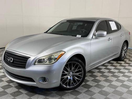 2011 INFINITI M37x Base