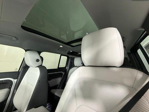 2025 Land Rover Defender S