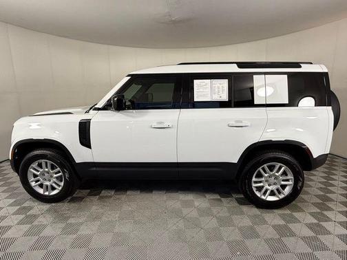 2025 Land Rover Defender S