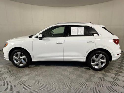 2020 Audi Q3 Premium