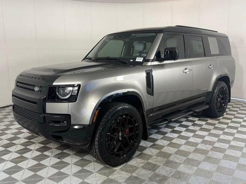 2025 Land Rover Defender X