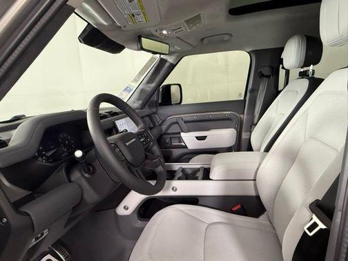 2025 Land Rover Defender X