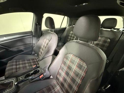 2018 Volkswagen Golf GTI 2.0T S 4-Door