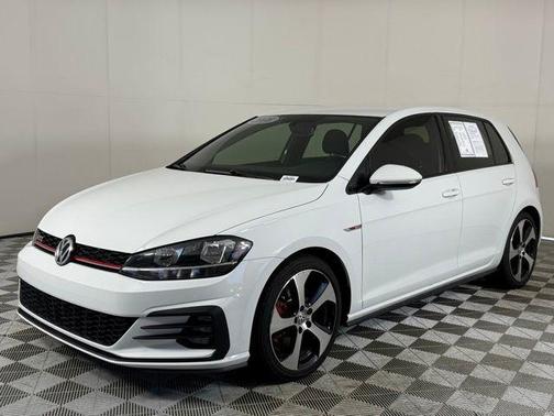 2018 Volkswagen Golf GTI 2.0T S 4-Door