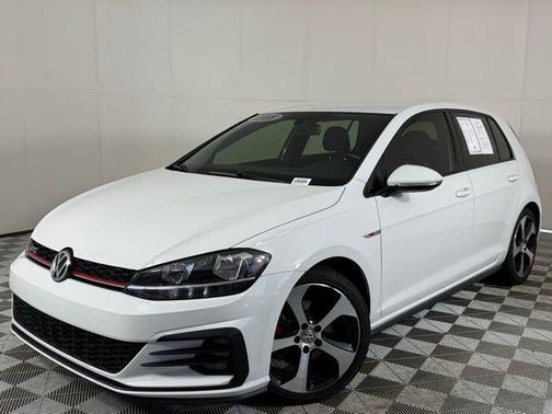 2018 Volkswagen Golf GTI 2.0T S 4-Door