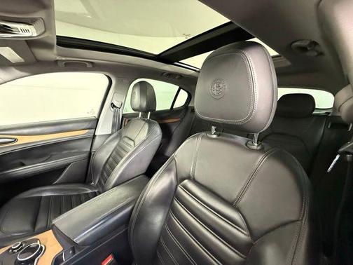 2019 Alfa Romeo Stelvio Ti Sport