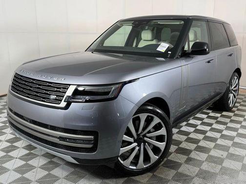 2026 Land Rover Range Rover SE