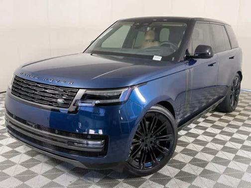 Petrolix Blue i 2026 Land Rover Range Rover P400 SE