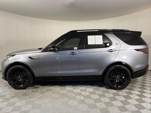 2024 Land Rover Discovery Dynamic SE