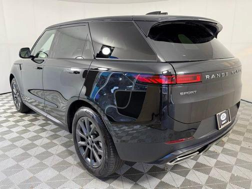 2025 Land Rover Range Rover Sport Sport
