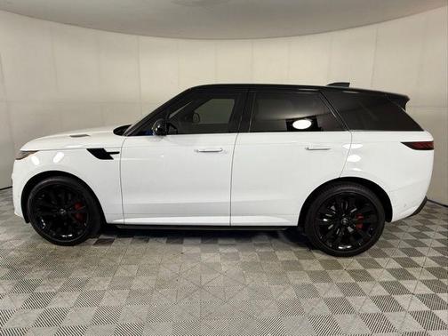 2023 Land Rover Range Rover Sport SE