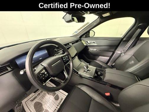 Santorini Black Metallic 2026 Land Rover Range Rover Velar S