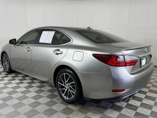 2018 Lexus ES 350 Base