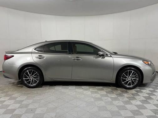 2018 Lexus ES 350 Base