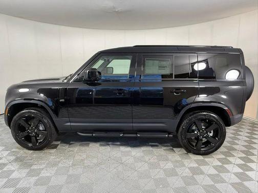 2026 Land Rover Defender S