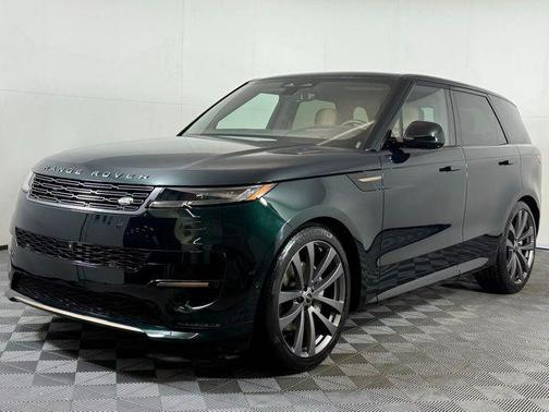 2025 Land Rover Range Rover Sport SE