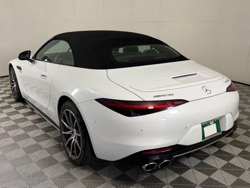 2023 Mercedes-Benz AMG SL 43 Base