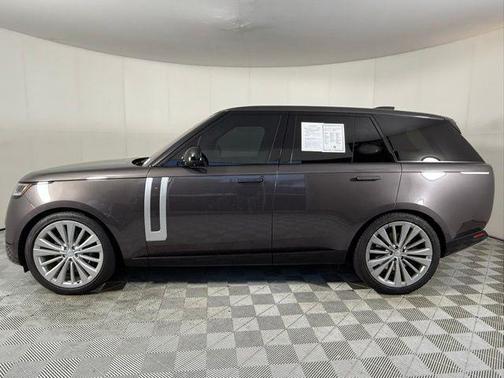 2023 Land Rover Range Rover First Edition