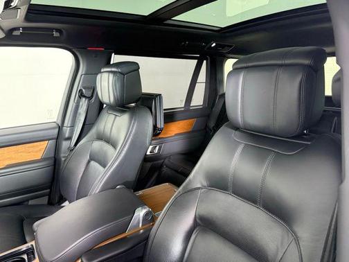 2020 Land Rover Range Rover Autobiography