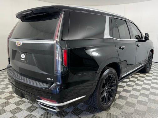 2022 Cadillac Escalade Premium Luxury