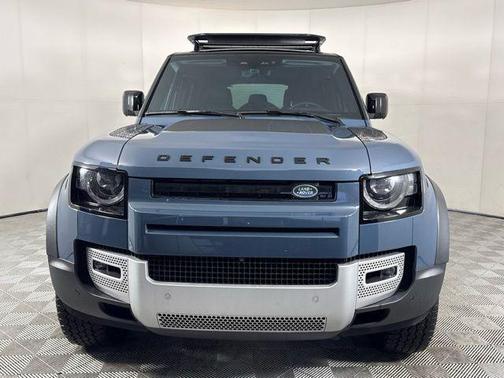 2025 Land Rover Defender S