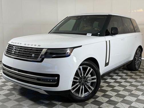 2025 Land Rover Range Rover SE