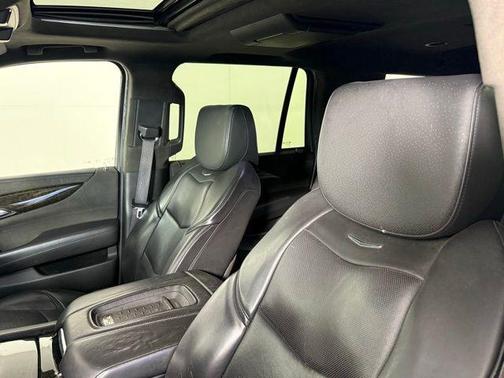 2017 Cadillac Escalade Platinum