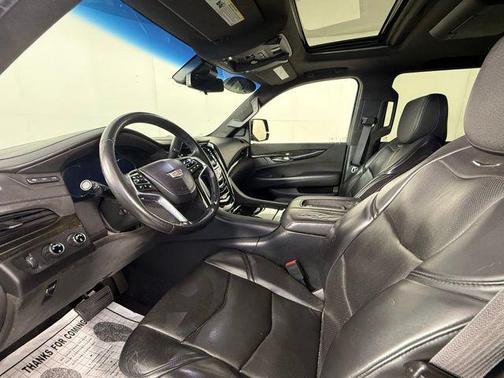 2017 Cadillac Escalade Platinum