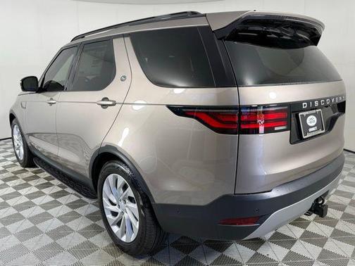 2025 Land Rover Discovery S