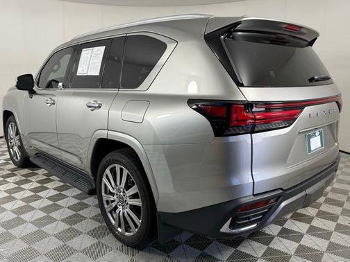 2022 Lexus LX 600 Ultra Luxury