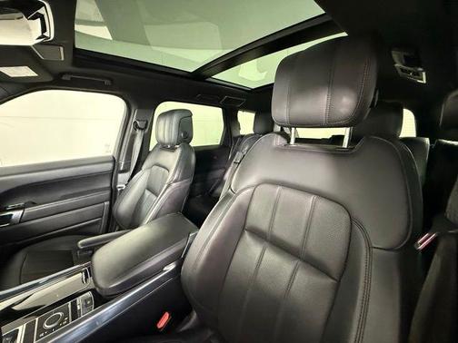 2022 Land Rover Range Rover Sport HSE Silver Edition