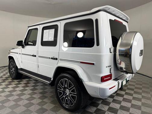 2025 Mercedes-Benz G-Class G 550