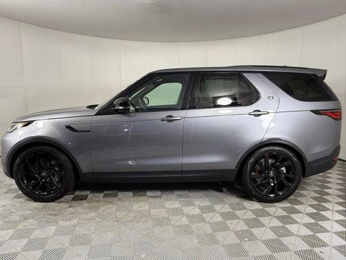 2025 Land Rover Discovery S