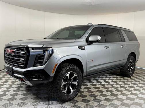 2025 GMC Yukon XL AT4