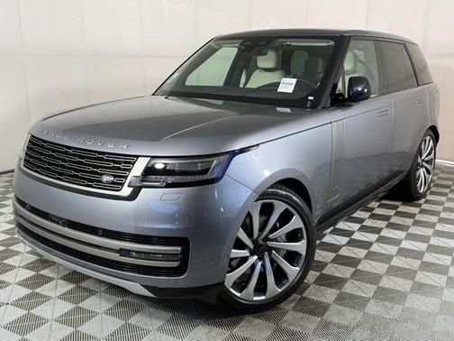 2026 Land Rover Range Rover SE