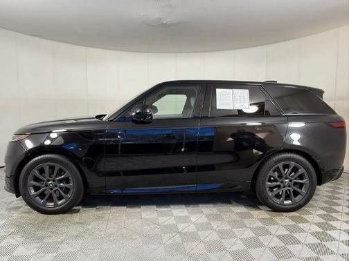 2024 Land Rover Range Rover Sport SE