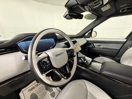 2024 Land Rover Range Rover Sport SE