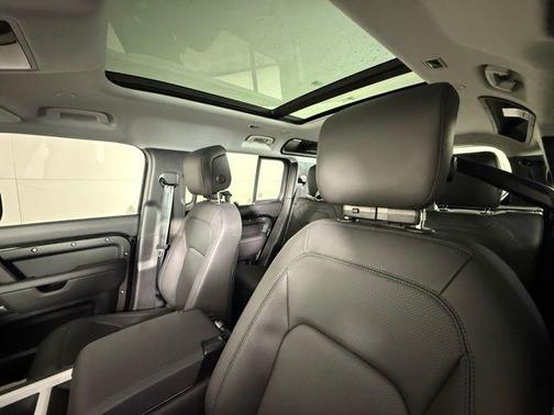 2026 Land Rover Defender S